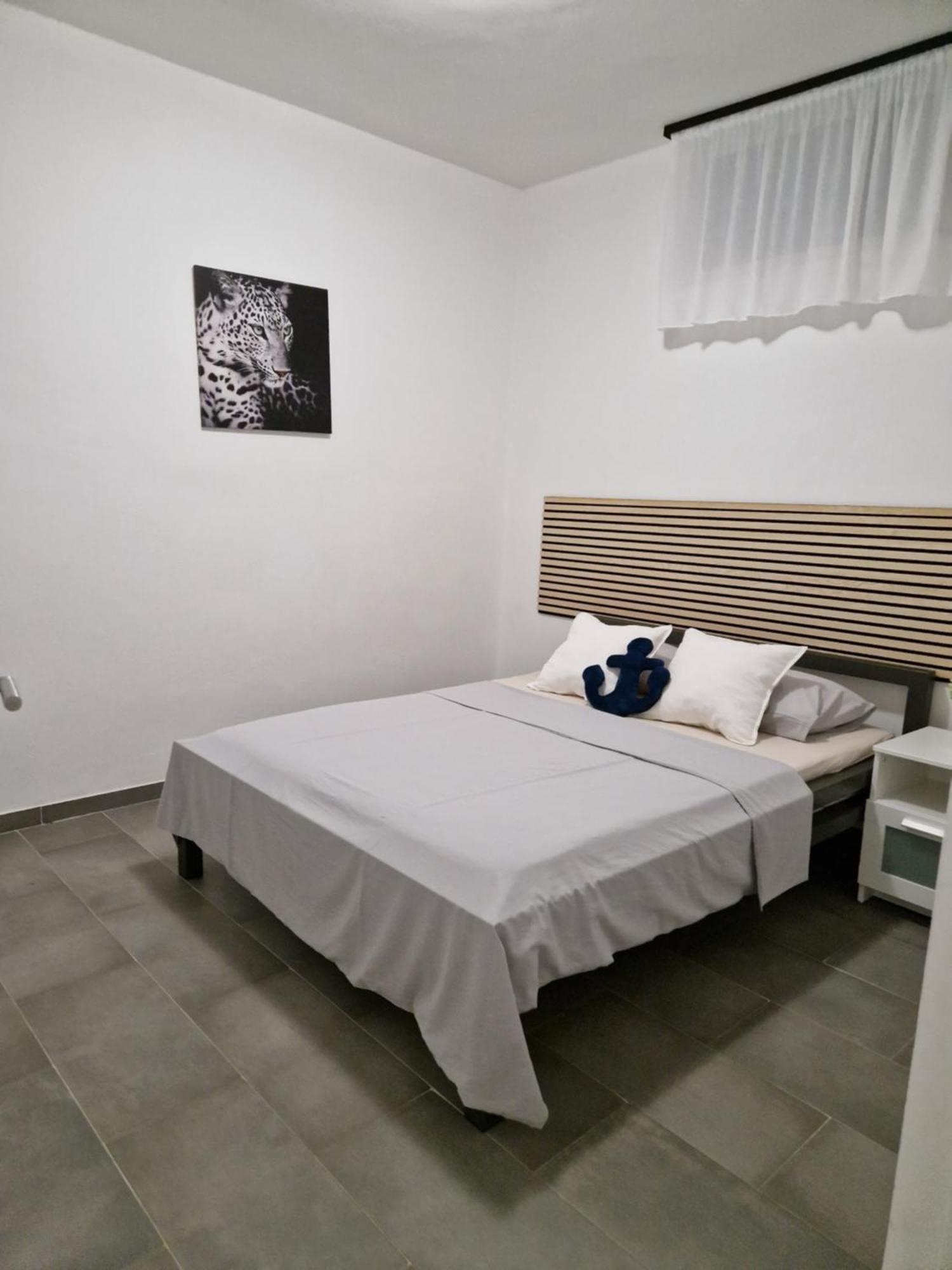 Aurelia Apartments, Vir Luaran gambar