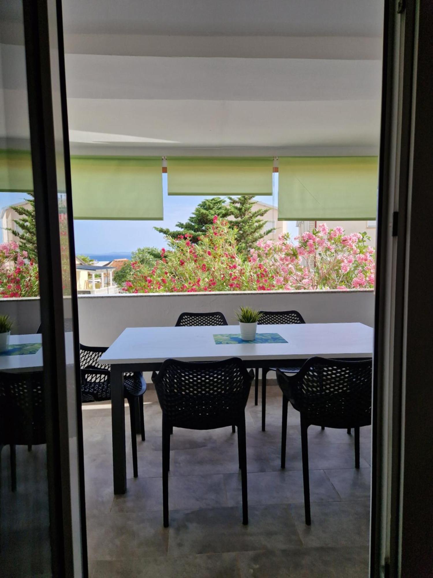 Aurelia Apartments, Vir Luaran gambar