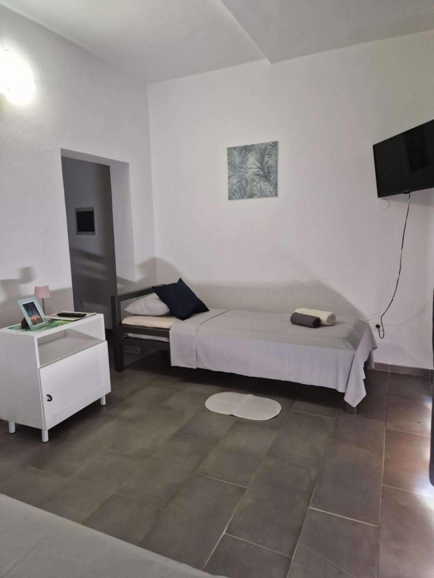Aurelia Apartments, Vir Luaran gambar