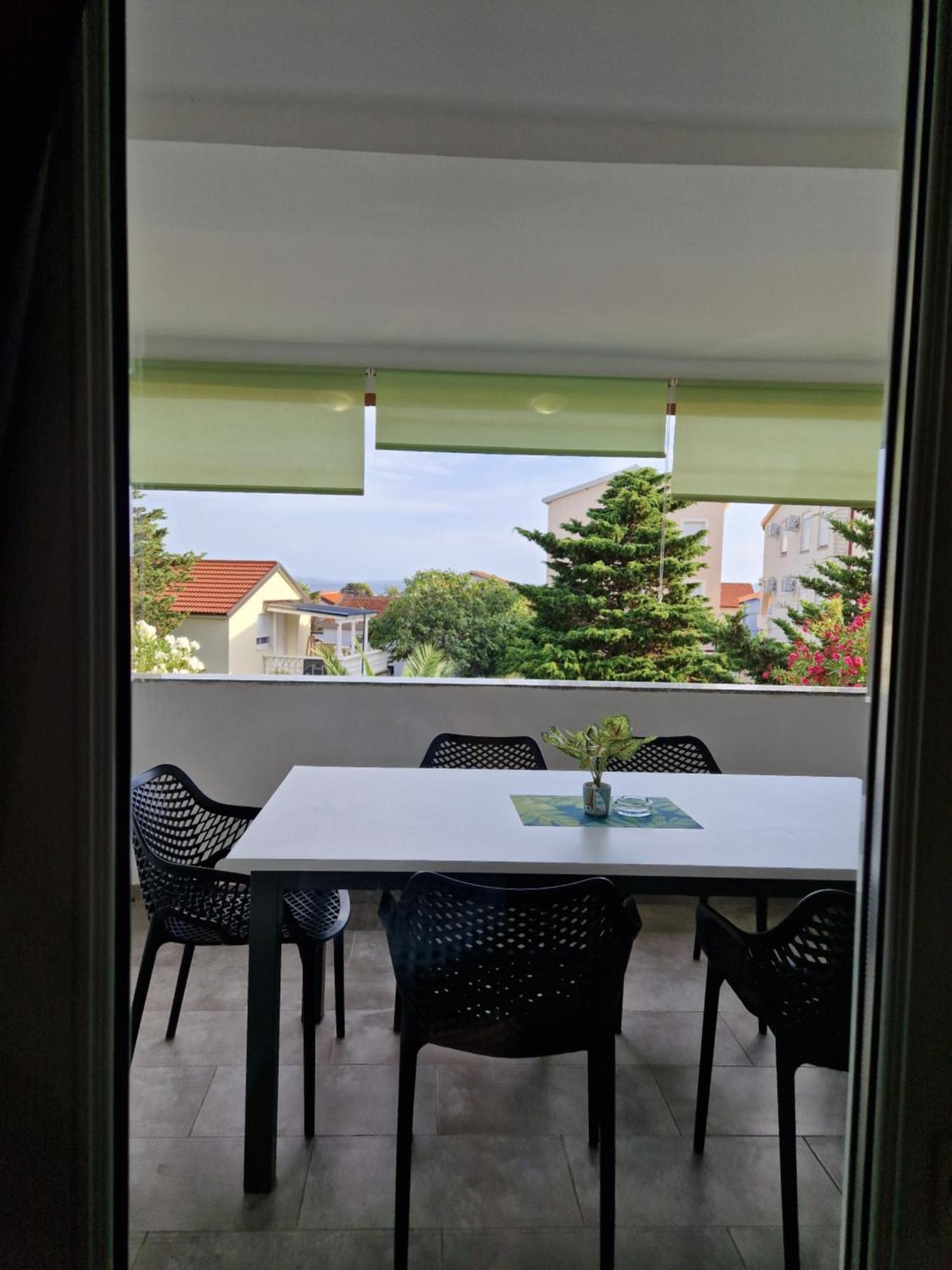Aurelia Apartments, Vir Luaran gambar