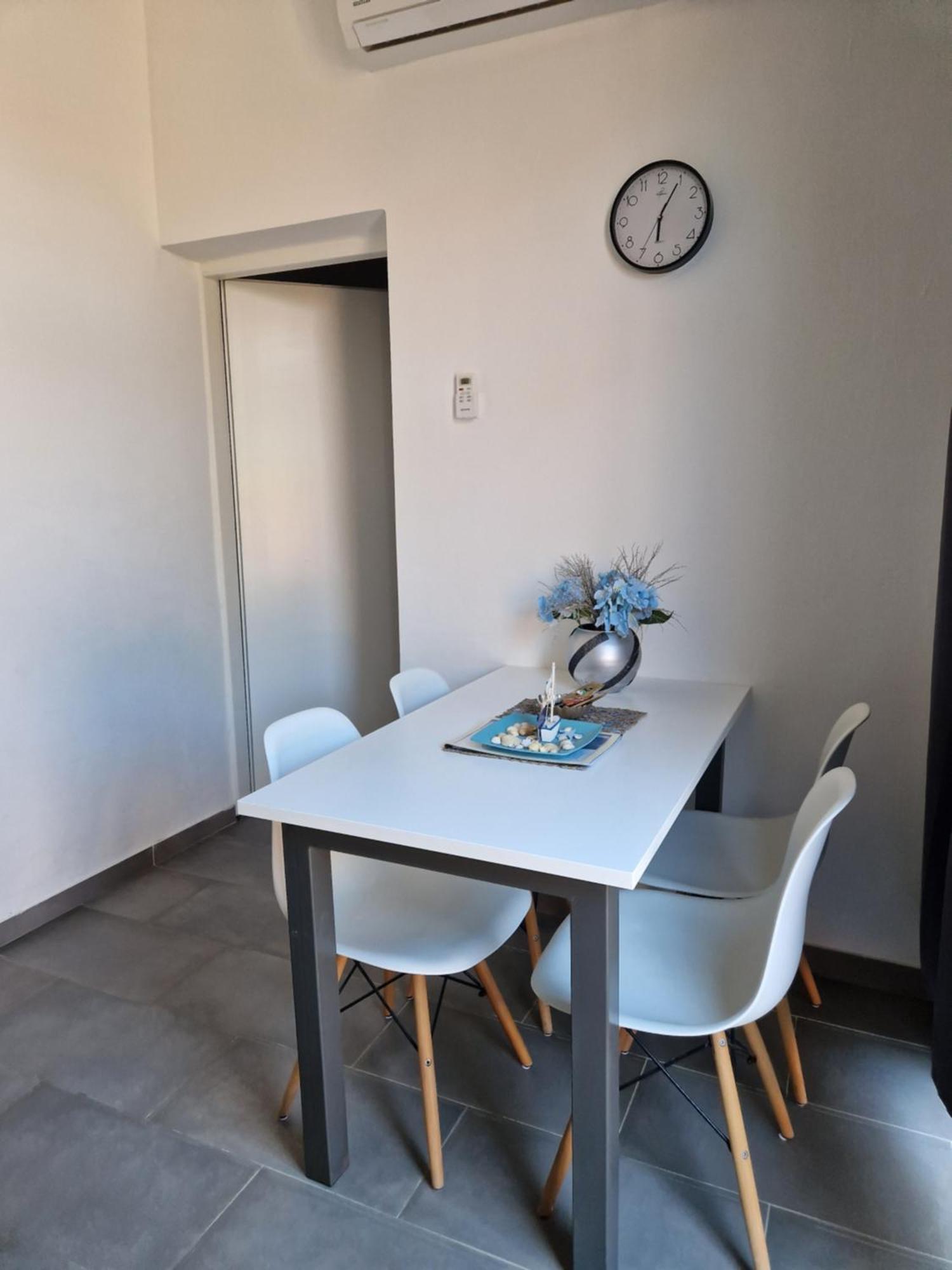 Aurelia Apartments, Vir Luaran gambar