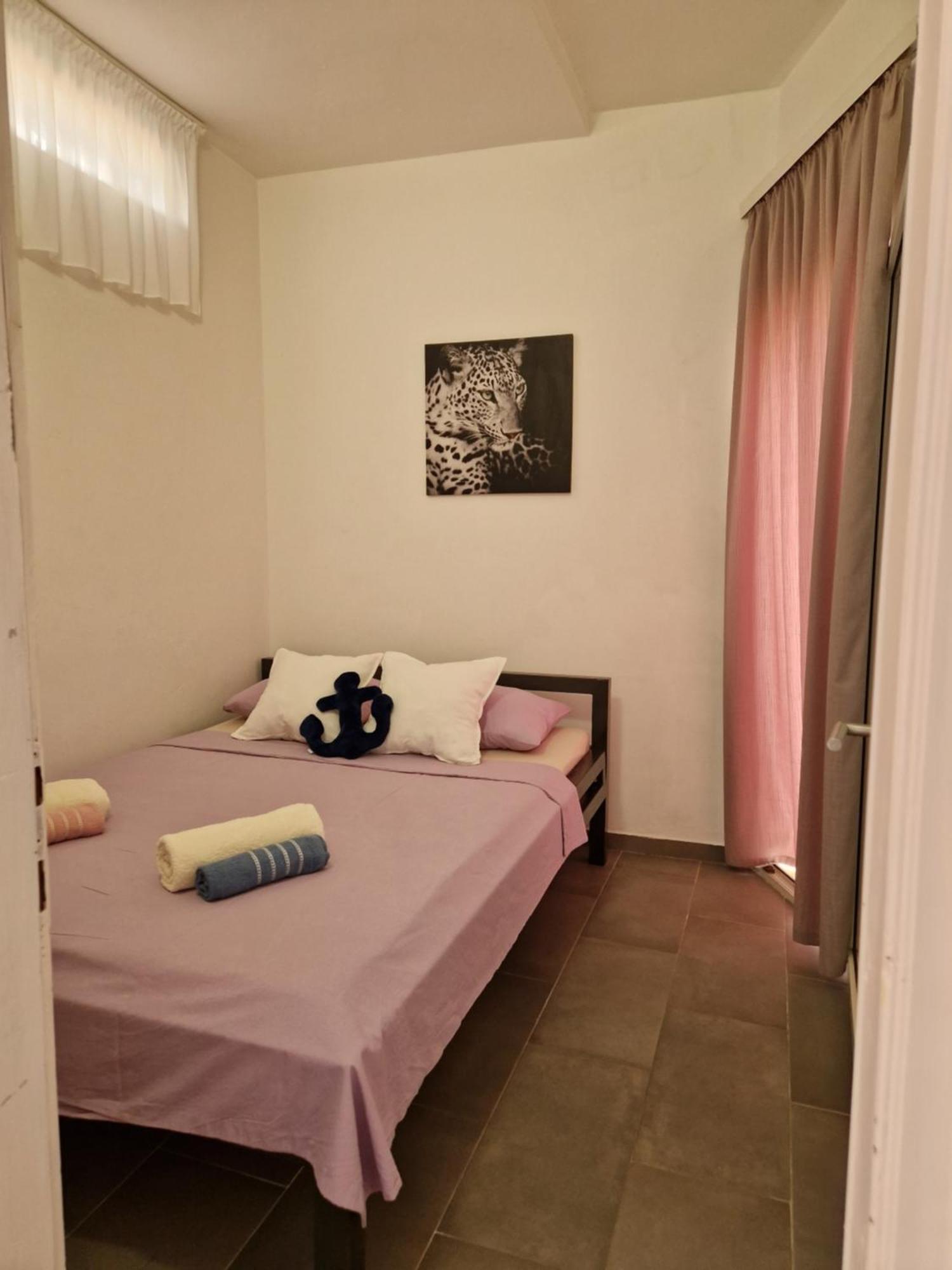 Aurelia Apartments, Vir Luaran gambar