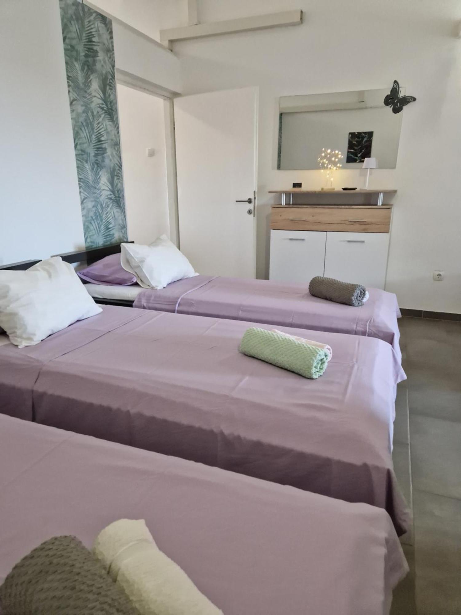 Aurelia Apartments, Vir Luaran gambar