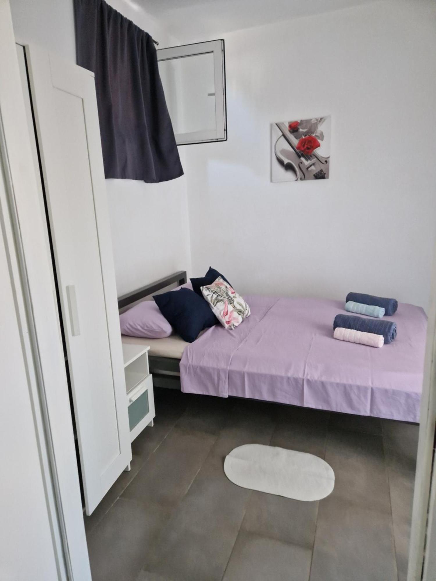 Aurelia Apartments, Vir Luaran gambar